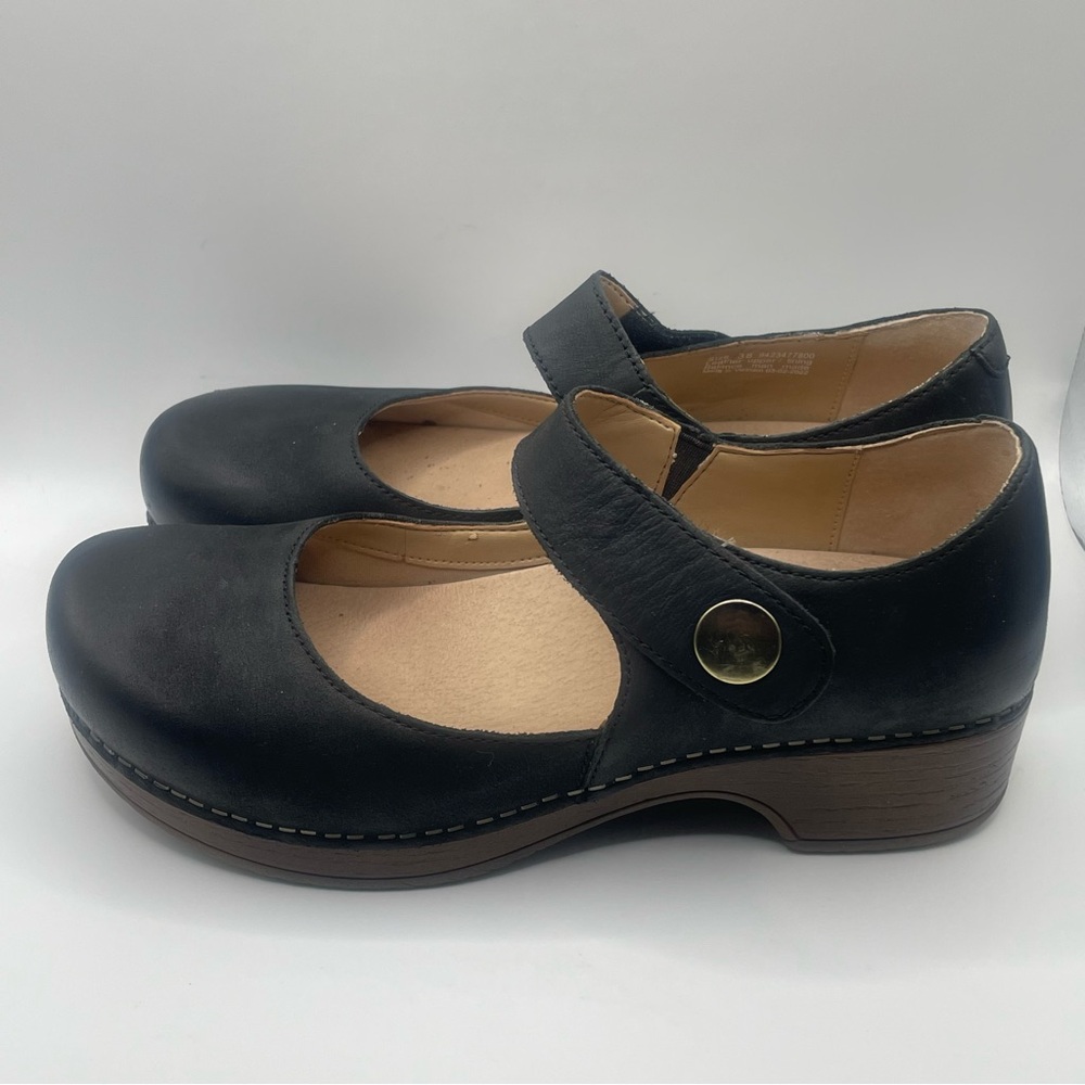 Women’s Dankso Beatrice Burnished Nubuck Leather Mary Janes Size 38 (US 7.5-8) - Picture 3 of 8